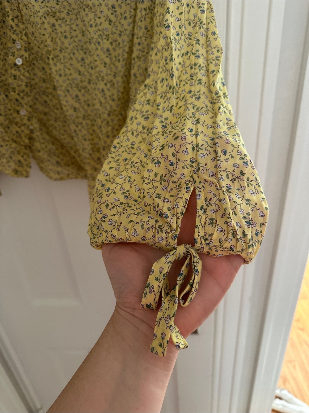DOEN Light Yellow Floral Button-Up Blouse - Picture 3 of 8